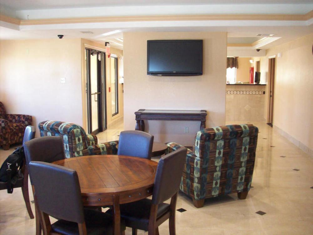 Budgetel Inn And Suites Hearne Экстерьер фото