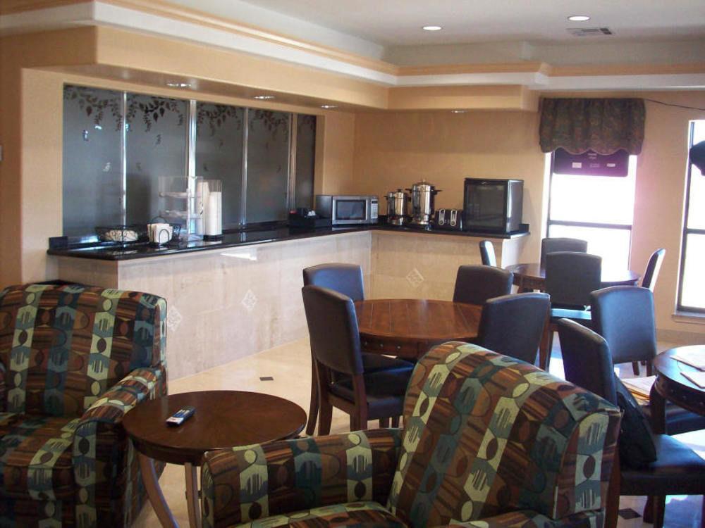 Budgetel Inn And Suites Hearne Экстерьер фото